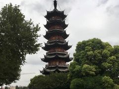 -龙华寺