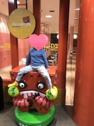 -玩元素·家庭游乐成长中心(香格里拉店)