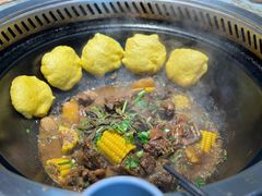 -锅老头海鲜铁锅炖