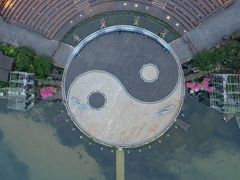 -茅山东方盐湖城景区