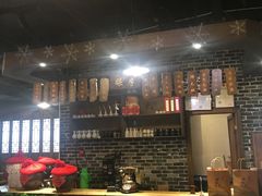 -白乐天毛肚火锅馆(南滨路店)