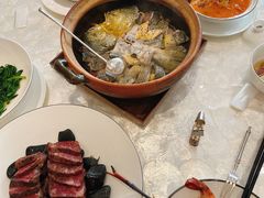 砂锅焗东海大黄鱼-人间采蜜(海信广场店)