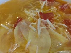 酸笋煮洋芋片-傣家傣味园(东风西路店)