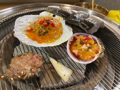 -围炉肉舍丹东海鲜烤肉·烤活鳗(步行街店)