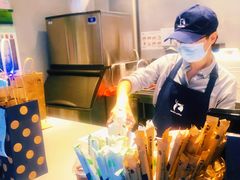 -瑞幸咖啡(国际珠宝交易中心店)