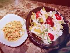 芒果酸奶沙拉-猪啊牛呀羊啊铜盘烤肉(正大广场店)