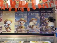 -松哥油焖大虾.小龙虾.黑鸭煲(海岸城店)