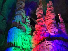 -泰安地下龙宫景区