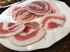 -韩风烤牛肉冷面店