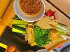 大丰收蘸酱菜-关东小磨东北菜(上海长风大悦城店)