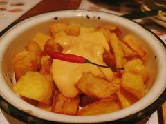 -Tapa Tapa