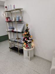 -苗方清颜·祛痘皮肤管理