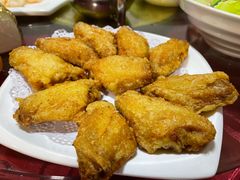 -绿岛酒楼(小海地店)
