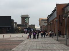 -TIMES CITY OUTLETS 时代·城市·奥特莱斯(上海国际时尚中心店)