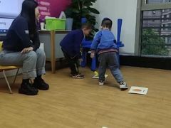 -英孚教育青少儿(银盆岭万达广场店)