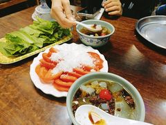 -超越炭火牛蛙火锅鸡(河东店)