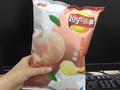 -中百仓储超市有限公司(越秀星汇维港店)