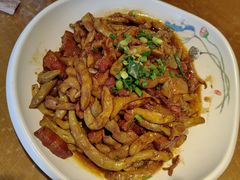红烧肉炖黄金勾-95号酱骨·一块豆腐(展春园西路店)