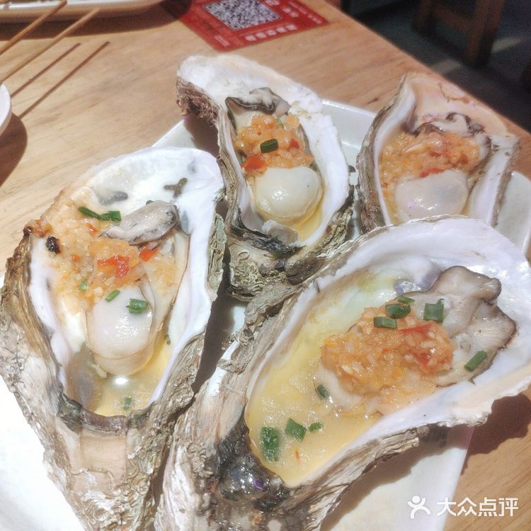 坪洲附近想撸串喝酒，那你一定得来这家石来屋烧烤店尝尝了[强]