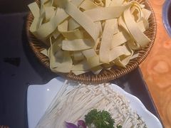 -塔兰齐新疆孜然火锅(鲤鱼山路店)