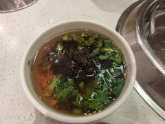-龍歌自助小火锅(市南金茂湾店)