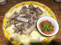 -乡土特色.冷锅鱼.牦牛肉汤锅