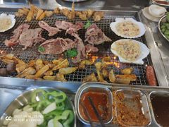 -马路牙子烧烤音乐酒馆(望京店)