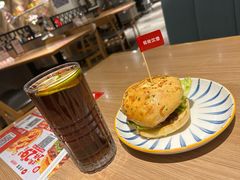 -必胜客(花都百业店)