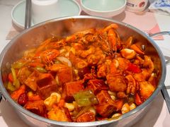 -黄记煌三汁焖锅(新佳丽江汉路店)