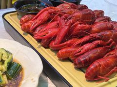 -肥肥虾庄·金牌油焖大虾(首义路店)