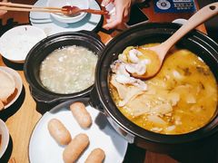 -九锅一堂酸菜鱼(新南凯德直营店)