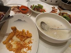 -沪华海鲜大酒楼(南汇店)