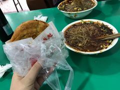 -甘记肥肠粉(马鞍北路店)