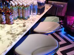 -温莎KTV(珠江路店)