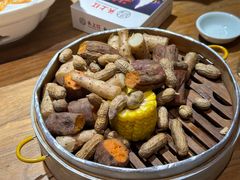 -头上红煨盐鸡·非遗院子餐厅