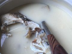 -天乐农家鱼头王(天目湖店)