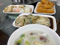艇仔粥-穗银肠粉店(东川路店)