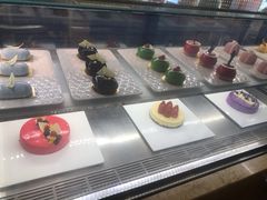 -大中华希尔顿酒店-念自助餐·嗨啤·小龙虾