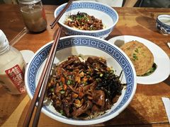 -沪西老弄堂面馆(定西路店)