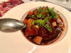 红酒烩牛舌-壳里西餐厅Coquille Seafood Bistro(蒙自路店)