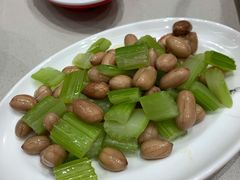 芹菜花生米-喜家德虾仁水饺(华强天虹店)