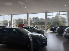 -上海永达奥诚奥迪4S店(申江路店)