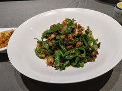 辣椒炒肉炒鲍鱼-海鲜e族(马王堆店)