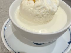 香滑双皮奶-赵记传承·中式甜品(中山石岐大信店)
