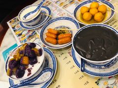 -广信牛奶甜品世家(台东店)