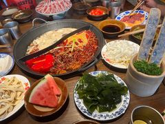 -萍姐火锅·公路夜市(武汉首店)