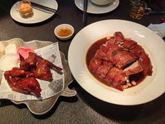 -蝴蝶里·粤菜·点心(滨江龙湖店)