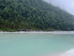 -玉龙雪山蓝月谷