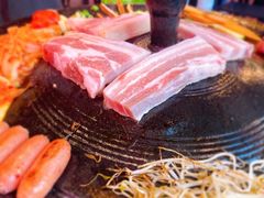 -豚豚家돈돈가韩国锅盖烤肉(新北万达店)