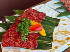 -炼火烤肉店